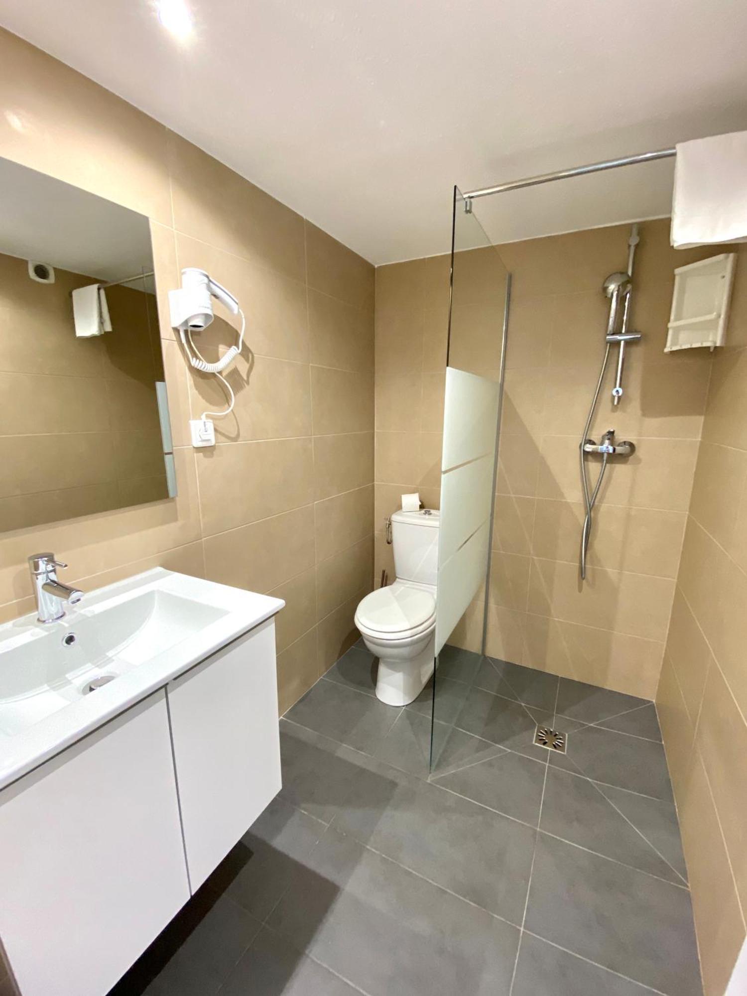 Calvi Appart Hotel ภายนอก รูปภาพ